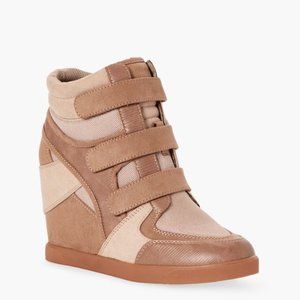 Poppie Wedge Sneaker